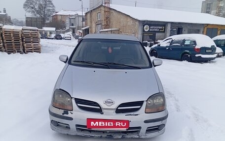Nissan Tino, 2001 год, 280 000 рублей, 2 фотография