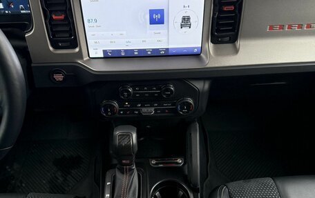 Ford Bronco, 2022 год, 16 500 000 рублей, 22 фотография