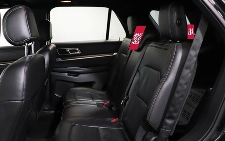 Ford Explorer VI, 2017 год, 3 200 000 рублей, 10 фотография