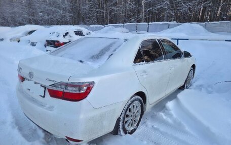 Toyota Camry, 2015 год, 1 530 000 рублей, 3 фотография