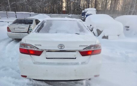 Toyota Camry, 2015 год, 1 530 000 рублей, 4 фотография