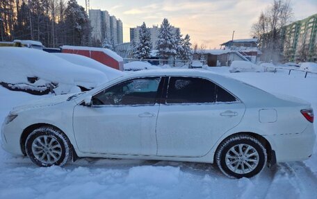 Toyota Camry, 2015 год, 1 530 000 рублей, 6 фотография