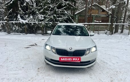Skoda Octavia, 2017 год, 1 590 000 рублей, 8 фотография