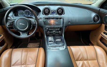 Jaguar XJ IV (X351), 2012 год, 1 999 000 рублей, 5 фотография