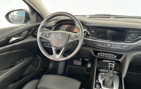 Opel Insignia II рестайлинг, 2019 год, 2 480 000 рублей, 11 фотография