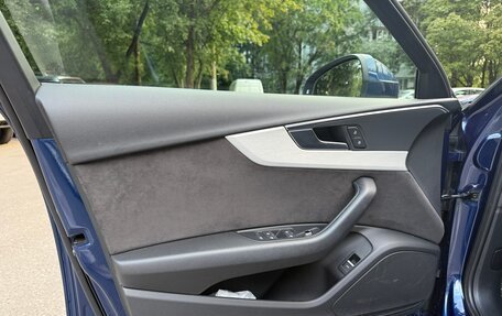 Audi A4, 2017 год, 2 450 000 рублей, 7 фотография