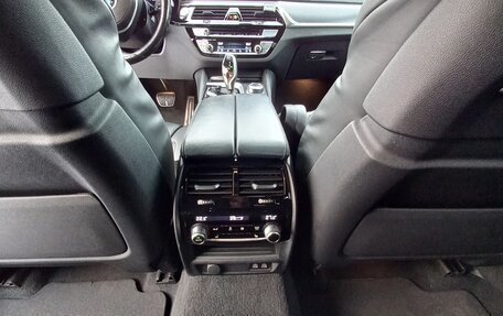 BMW 6 серия, 2022 год, 9 400 000 рублей, 14 фотография