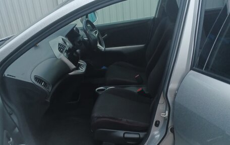 Honda Stream II, 2010 год, 1 400 000 рублей, 7 фотография