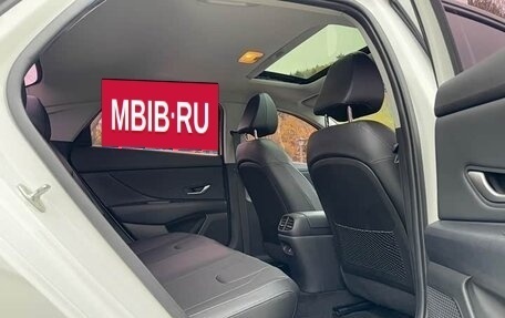 Hyundai Elantra, 2022 год, 1 440 000 рублей, 18 фотография