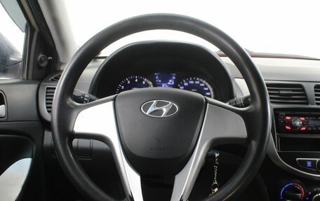 Hyundai Solaris II рестайлинг, 2011 год, 515 000 рублей, 9 фотография