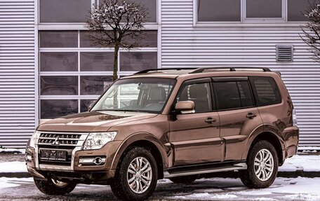 Mitsubishi Pajero IV, 2015 год, 1 955 000 рублей, 1 фотография