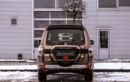 Mitsubishi Pajero IV, 2015 год, 1 955 000 рублей, 5 фотография