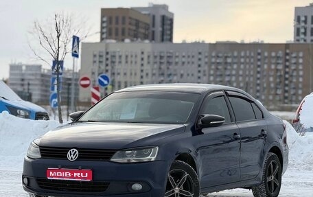 Volkswagen Jetta VI, 2012 год, 899 000 рублей, 1 фотография