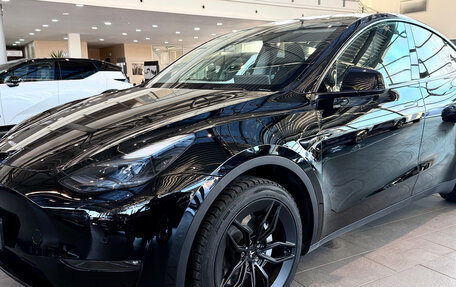 Tesla Model Y I, 2023 год, 5 500 000 рублей, 1 фотография