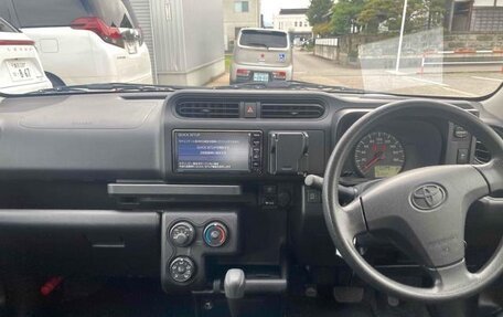 Toyota Probox I, 2022 год, 1 025 000 рублей, 40 фотография