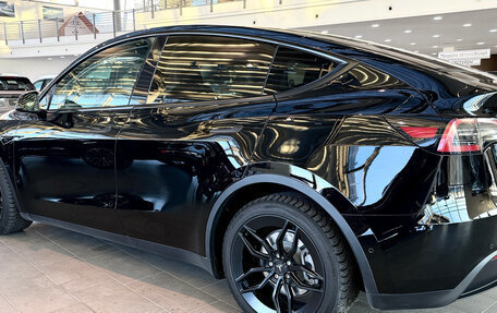 Tesla Model Y I, 2023 год, 5 500 000 рублей, 6 фотография