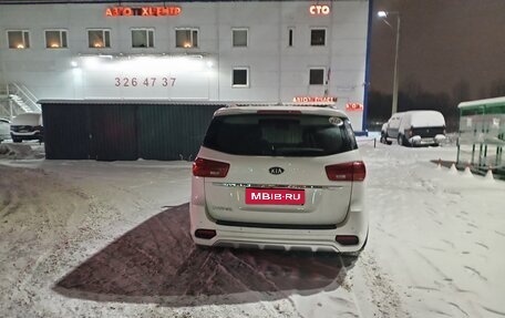 KIA Carnival III, 2019 год, 1 400 000 рублей, 1 фотография