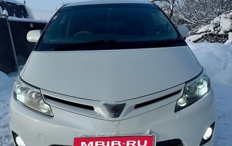 Toyota Estima III рестайлинг -2, 2011 год, 1 790 000 рублей, 1 фотография