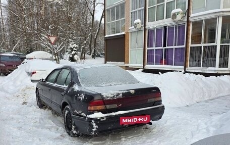 Nissan Cefiro II, 1994 год, 120 000 рублей, 2 фотография