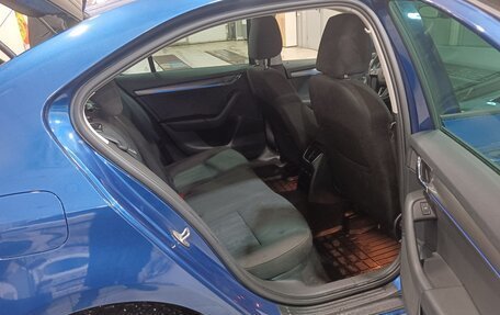 Skoda Octavia, 2018 год, 1 800 000 рублей, 15 фотография