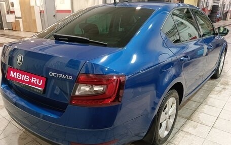 Skoda Octavia, 2018 год, 1 800 000 рублей, 19 фотография