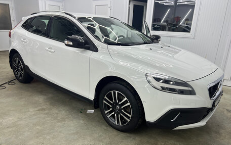 Volvo V40 Cross Country I, 2019 год, 2 300 000 рублей, 11 фотография