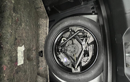 Volvo V40 Cross Country I, 2019 год, 2 300 000 рублей, 19 фотография