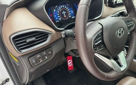 Hyundai Santa Fe IV, 2018 год, 3 350 000 рублей, 27 фотография