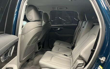 Audi Q7, 2021 год, 9 000 000 рублей, 4 фотография