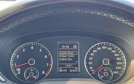 Volkswagen Sharan II, 2017 год, 993 133 рублей, 7 фотография