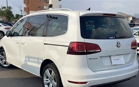Volkswagen Sharan II, 2017 год, 993 133 рублей, 4 фотография
