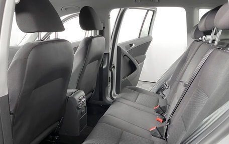 Volkswagen Tiguan I, 2012 год, 1 039 000 рублей, 12 фотография