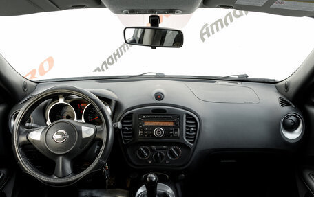 Nissan Juke II, 2013 год, 950 000 рублей, 12 фотография