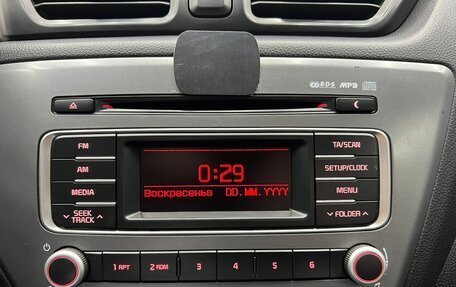 KIA Rio III рестайлинг, 2017 год, 975 000 рублей, 23 фотография