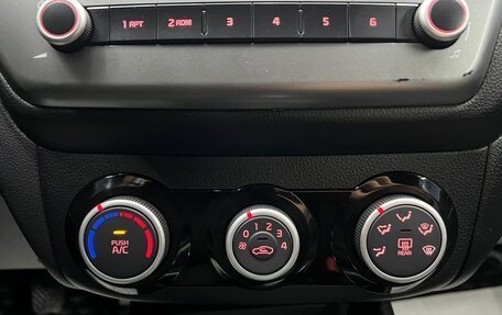 KIA Rio III рестайлинг, 2017 год, 975 000 рублей, 24 фотография