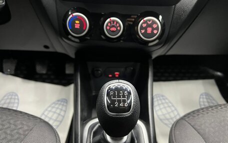 KIA Rio III рестайлинг, 2017 год, 975 000 рублей, 27 фотография