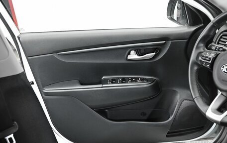 KIA Rio IV, 2020 год, 1 395 000 рублей, 6 фотография