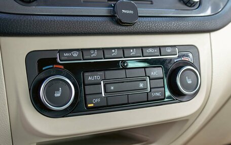 Volkswagen Tiguan I, 2015 год, 1 565 000 рублей, 14 фотография