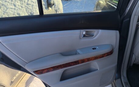 Lexus RX II рестайлинг, 2005 год, 2 250 000 рублей, 11 фотография