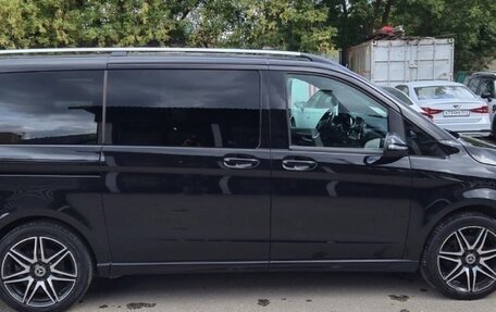 Mercedes-Benz V-Класс, 2019 год, 4 940 000 рублей, 4 фотография