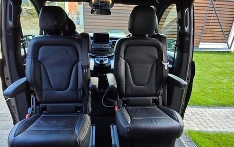 Mercedes-Benz V-Класс, 2019 год, 4 940 000 рублей, 9 фотография