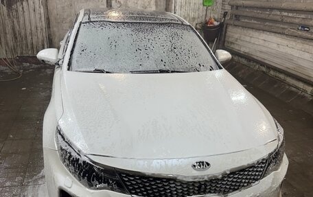 KIA Optima IV, 2016 год, 1 800 000 рублей, 10 фотография