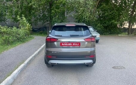 Geely Atlas, 2024 год, 2 800 000 рублей, 4 фотография