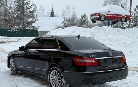 Mercedes-Benz E-Класс, 2011 год, 1 390 000 рублей, 5 фотография