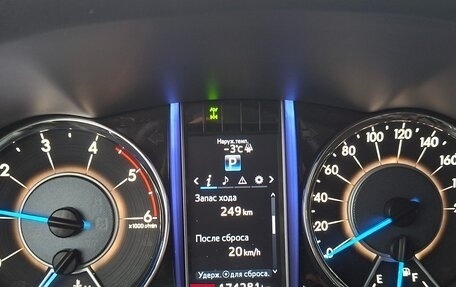 Toyota Fortuner II, 2017 год, 3 600 000 рублей, 19 фотография