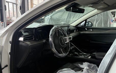 KIA K5, 2021 год, 2 370 000 рублей, 12 фотография