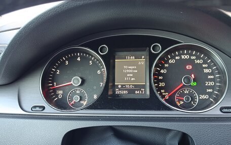 Volkswagen Passat B7, 2011 год, 970 000 рублей, 6 фотография