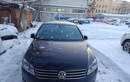 Volkswagen Passat B7, 2011 год, 970 000 рублей, 3 фотография