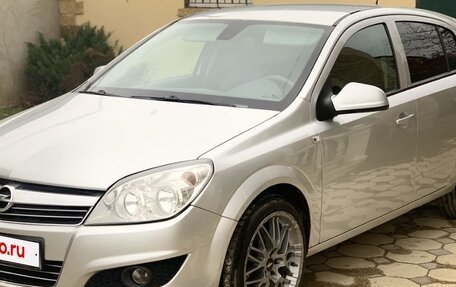Opel Astra H, 2012 год, 650 000 рублей, 10 фотография