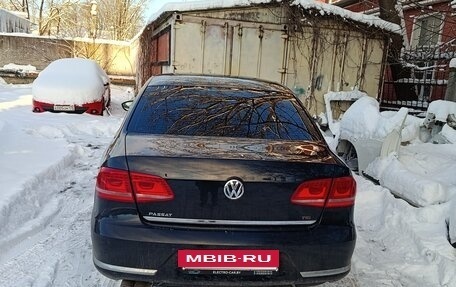 Volkswagen Passat B7, 2011 год, 970 000 рублей, 4 фотография